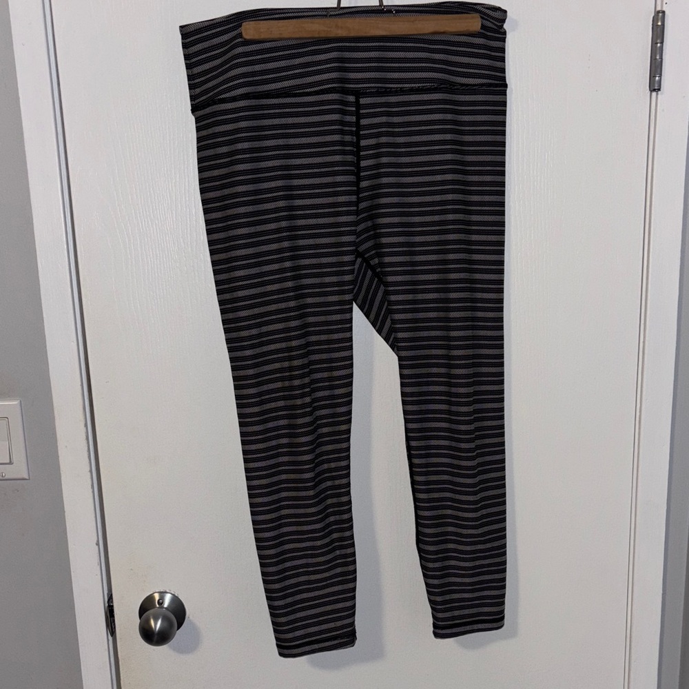 ZYIA Black and Gray Striped Leggings